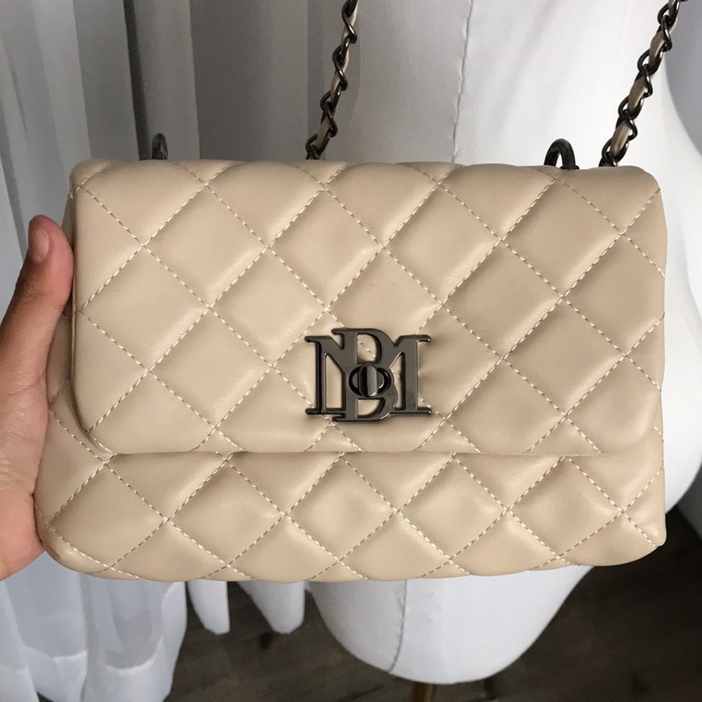 NWOT Quilted Badgley Mischka Crossbody Bag